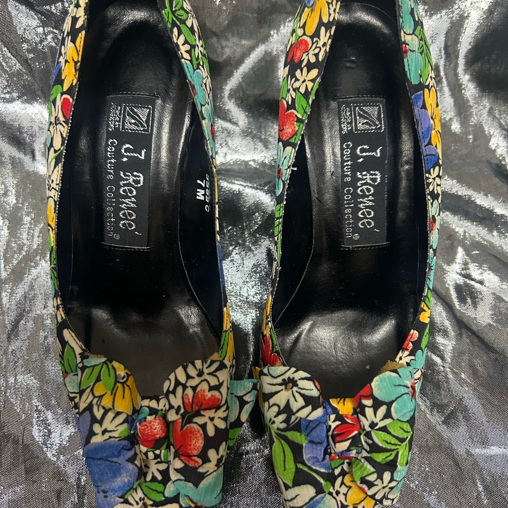 J.Renee Red and Blue Flats Artistic Design